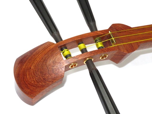 新品三味線　花梨長唄