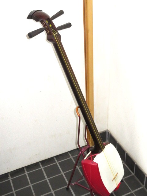 中古三味線　紅木　津軽