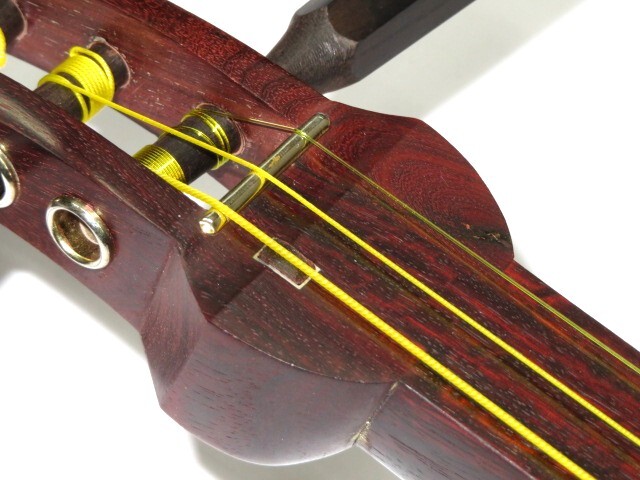 中古三味線　紅木　半津軽