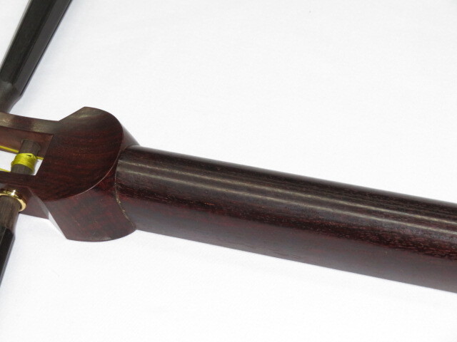 新品三味線　紅木地唄