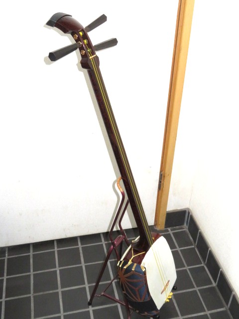 中古三味線　半津軽　紅木