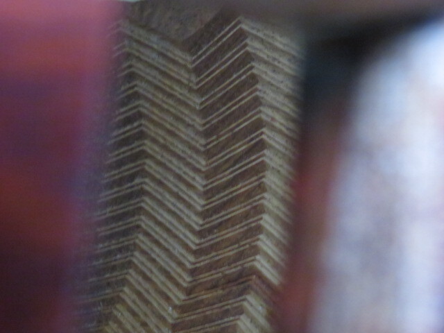 中古三味線　紅木　津軽　金細　綾杉胴