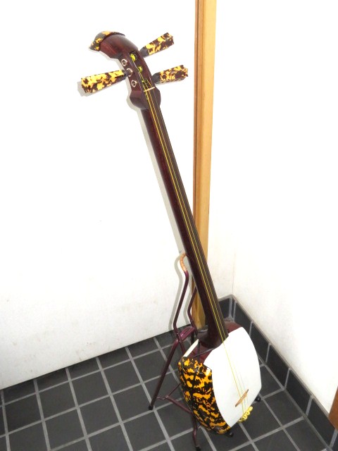 中古三味線　紅木　津軽　金細　綾杉胴