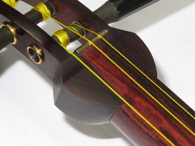 中古三味線　紅木　地唄