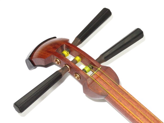 新品三味線　花梨民謡山田地唄