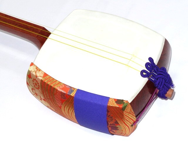 新品三味線　花梨民謡山田地唄